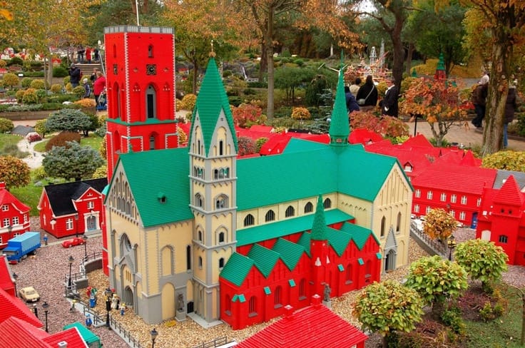 transport persoane brasov danemarca